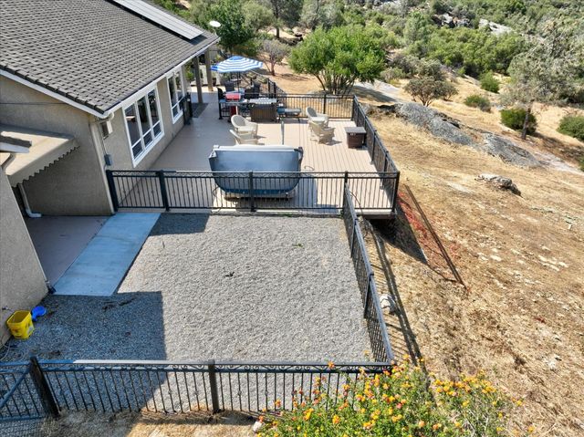 31364 Quartz Mountain Road, Coarsegold, CA 93614