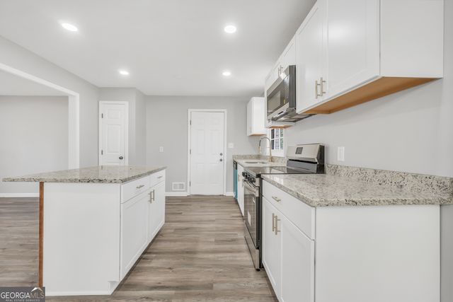 4022 Creel Drive, Lithia Springs, GA 30122