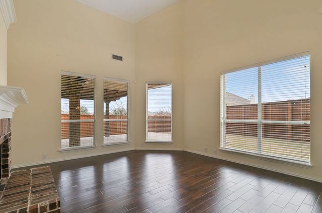 5128 Oceana Drive, Frisco, TX 75036