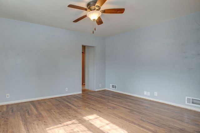 1105 11th Street S, Moorhead, MN 56560