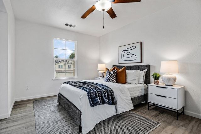 4726 Dandelion Loop, Tracy, CA 95377