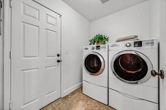 4726 Dandelion Loop, Tracy, CA 95377