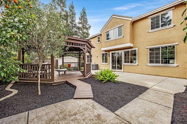 4726 Dandelion Loop, Tracy, CA 95377