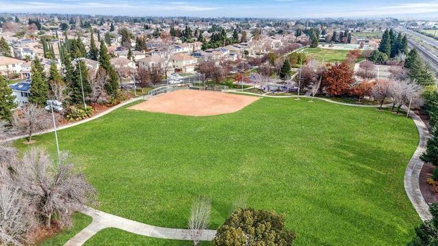 4726 Dandelion Loop, Tracy, CA 95377