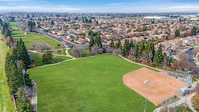 4726 Dandelion Loop, Tracy, CA 95377