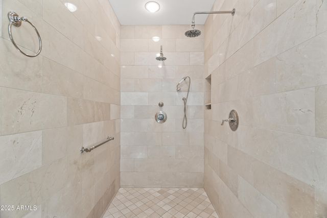 4949 E LINCOLN Drive 16, Paradise Valley, AZ 85253