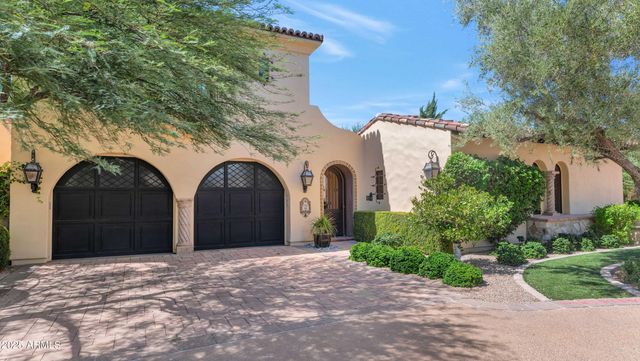 4949 E LINCOLN Drive 16, Paradise Valley, AZ 85253