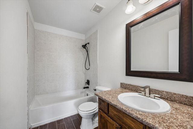 6106 Settlers Lake Circle E, Katy, TX 77449