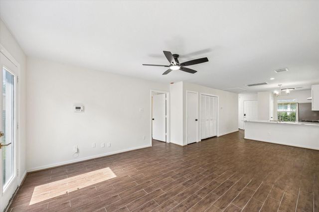 6106 Settlers Lake Circle E, Katy, TX 77449