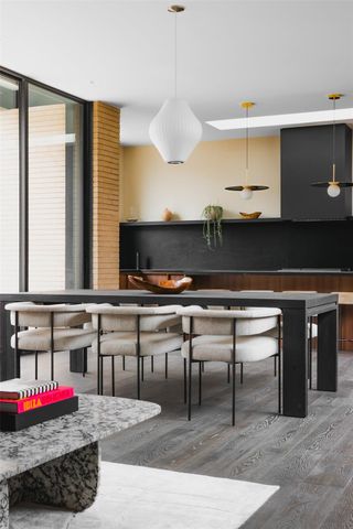 2407 W 10th ST, Austin, TX 78703