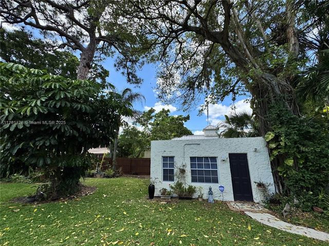 1317 SE 4th Ave, Fort Lauderdale, FL 33316