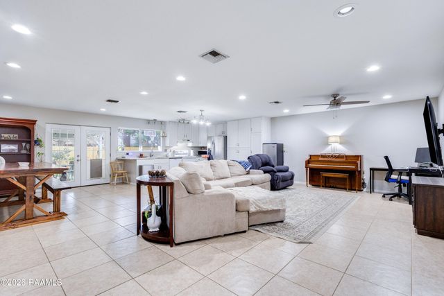 100 Dijon Drive, Lafayette, LA 70506