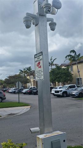 9207 SW 227th St 3, Cutler Bay, FL 33190