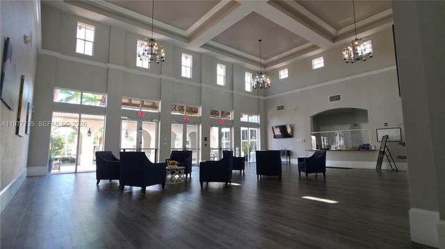 9207 SW 227th St 3, Cutler Bay, FL 33190