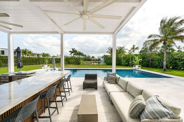 16550 Sunset Way, Weston, FL 33326