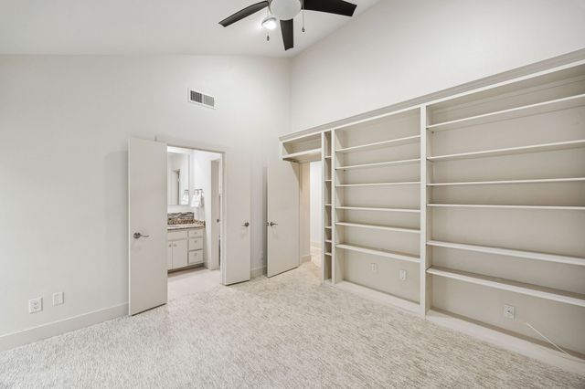 4242 Travis Street 111, Dallas, TX 75205