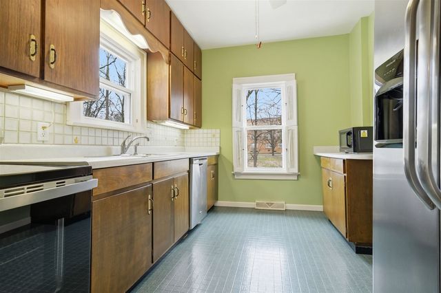 907 S Fell Avenue, Normal, IL 61761