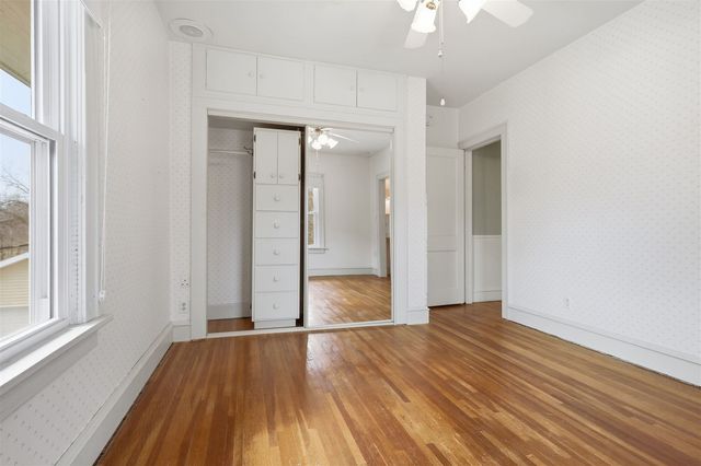 907 S Fell Avenue, Normal, IL 61761