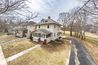 907 S Fell Avenue, Normal, IL 61761