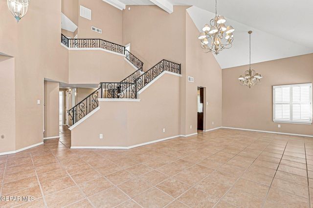6443 LOMA DE CRISTO Drive, El Paso, TX 79912