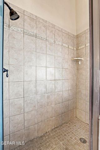6443 LOMA DE CRISTO Drive, El Paso, TX 79912