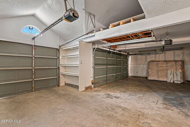 6443 LOMA DE CRISTO Drive, El Paso, TX 79912