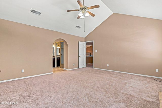 6443 LOMA DE CRISTO Drive, El Paso, TX 79912