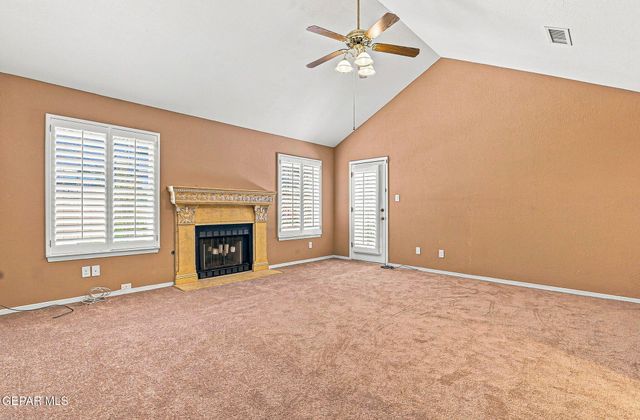 6443 LOMA DE CRISTO Drive, El Paso, TX 79912