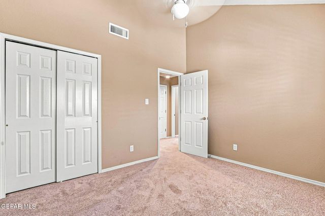 6443 LOMA DE CRISTO Drive, El Paso, TX 79912