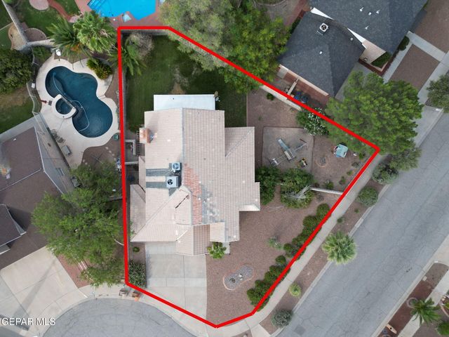 6443 LOMA DE CRISTO Drive, El Paso, TX 79912