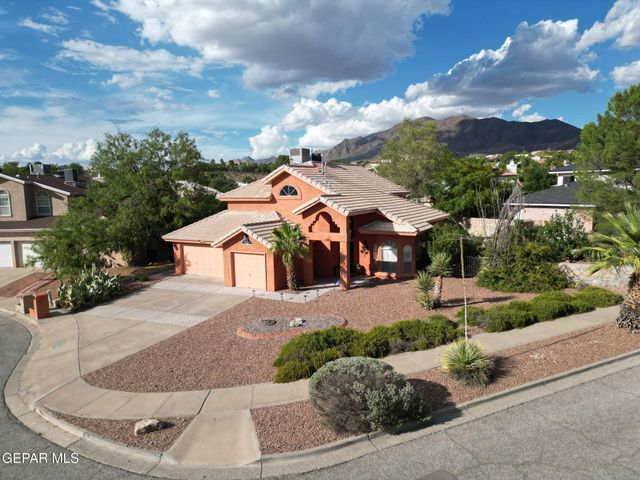 6443 LOMA DE CRISTO Drive, El Paso, TX 79912