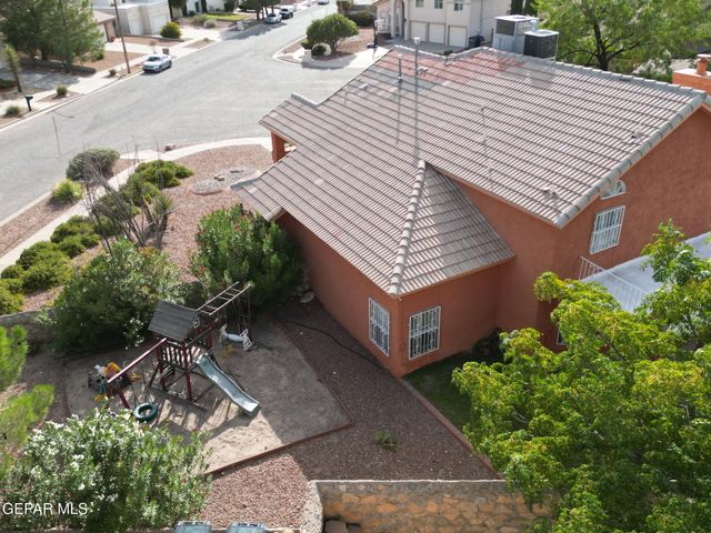 6443 LOMA DE CRISTO Drive, El Paso, TX 79912