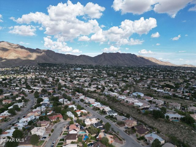 6443 LOMA DE CRISTO Drive, El Paso, TX 79912