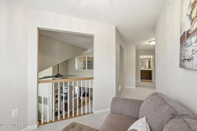 140 Melanie Way 1910, Manahawkin, NJ 08050