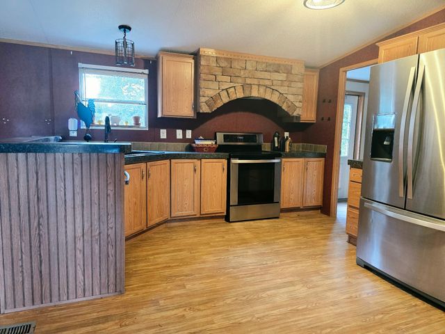 25378 US Highway 80, Grand Saline, TX 75140