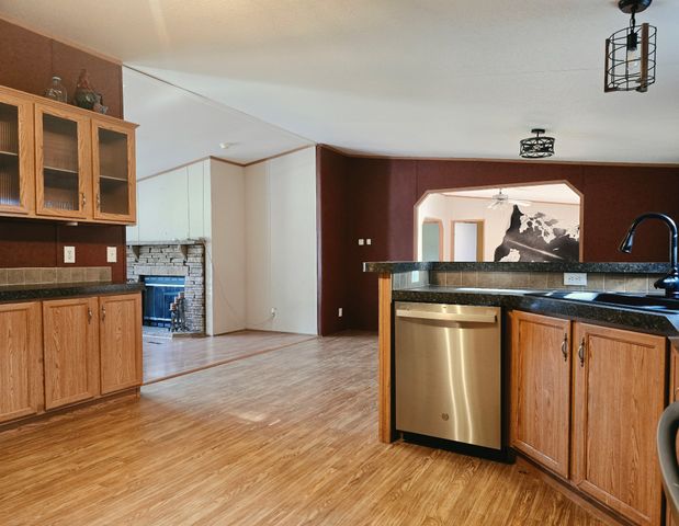 25378 US Highway 80, Grand Saline, TX 75140