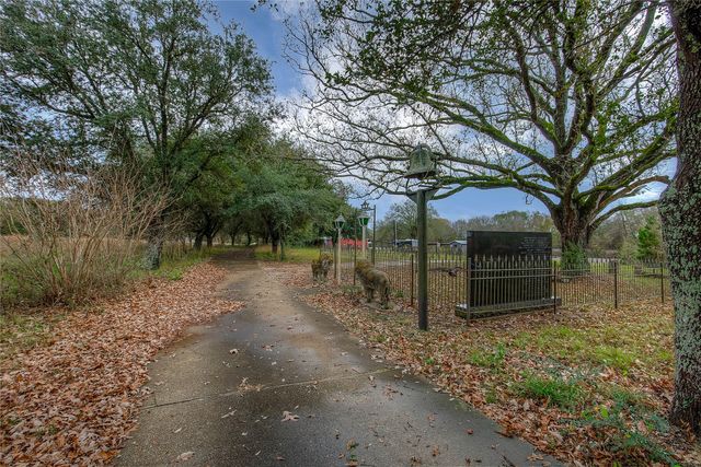 25378 US Highway 80, Grand Saline, TX 75140