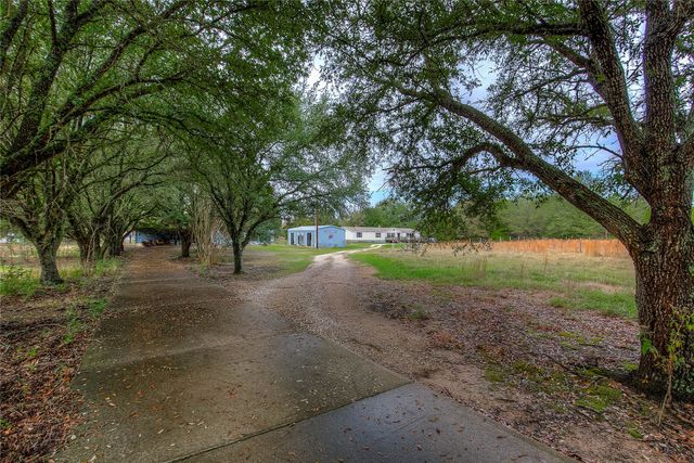25378 US Highway 80, Grand Saline, TX 75140