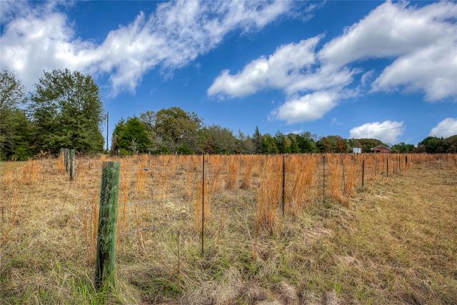25378 US Highway 80, Grand Saline, TX 75140