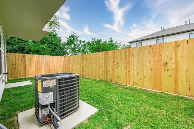 783 Fortune Street B, Houston, TX 77088