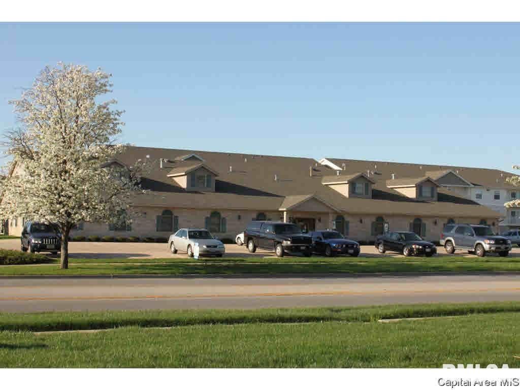 2050 W Iles Ave Ste E, Springfield, IL 62704