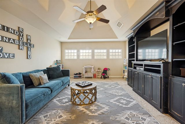 8019 Navisota Drive, Lantana, TX 76226