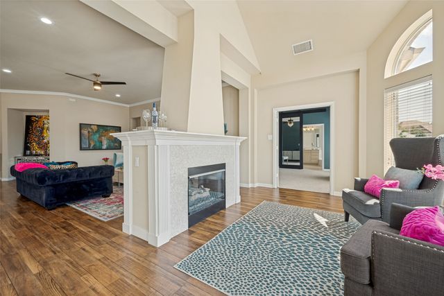 8019 Navisota Drive, Lantana, TX 76226