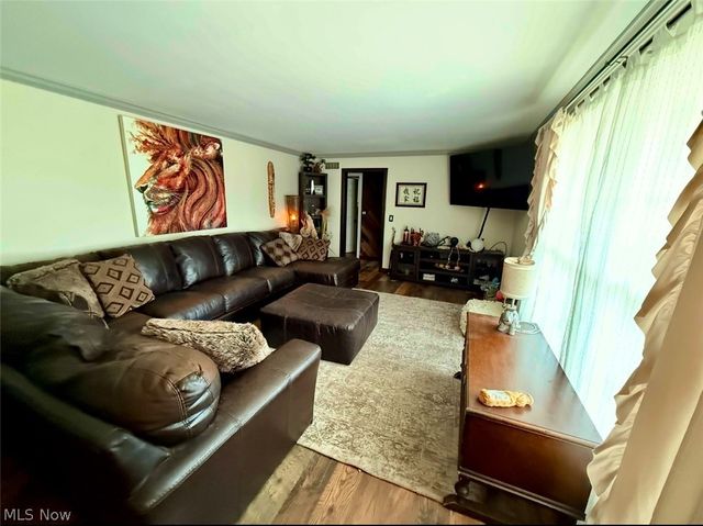 3354 Sandalwood Lane, Austintown, OH 44511