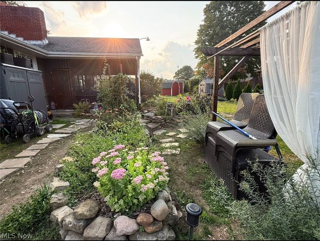 3354 Sandalwood Lane, Austintown, OH 44511