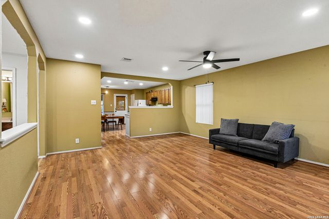 129 KATIE CT, Boerne, TX 78006