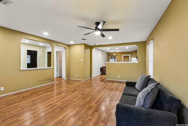 129 KATIE CT, Boerne, TX 78006