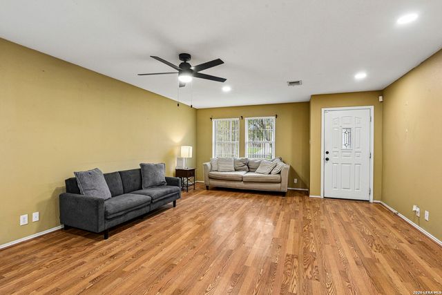 129 KATIE CT, Boerne, TX 78006