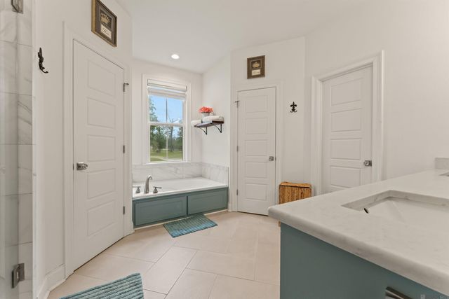 13698 Hammack Rd, Denham Springs, LA 70726