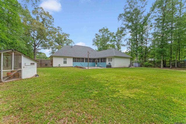 13698 Hammack Rd, Denham Springs, LA 70726